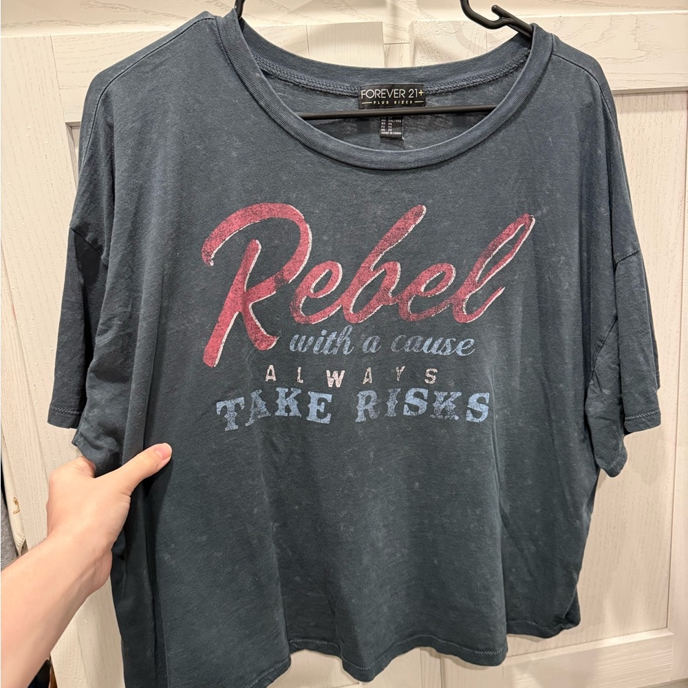 PLUS SIZE Forever 21 Women's Blue Graphic Tee